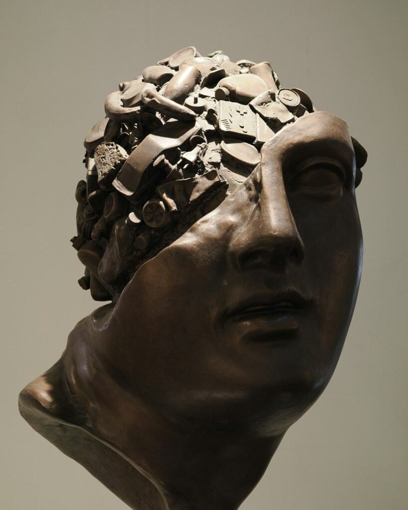 Cabeza dormida, bronce de 2024